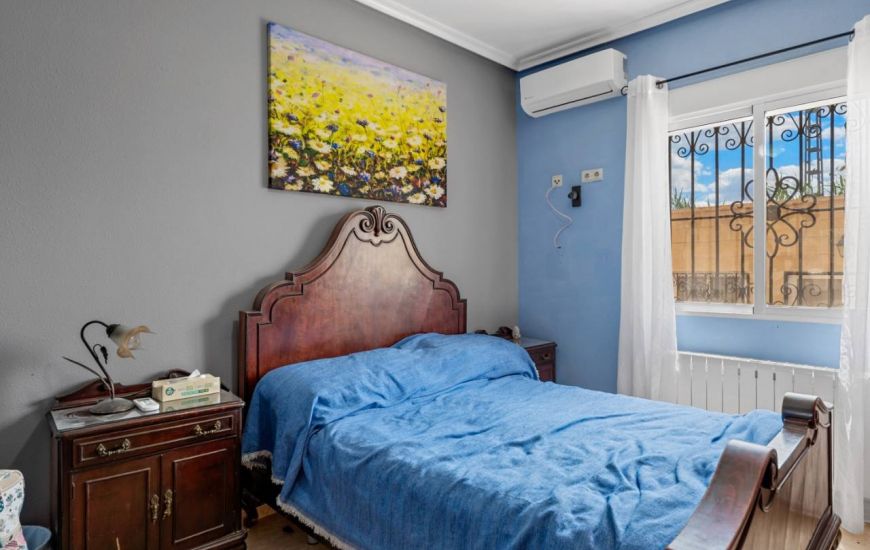 Sale - Finca - Catral