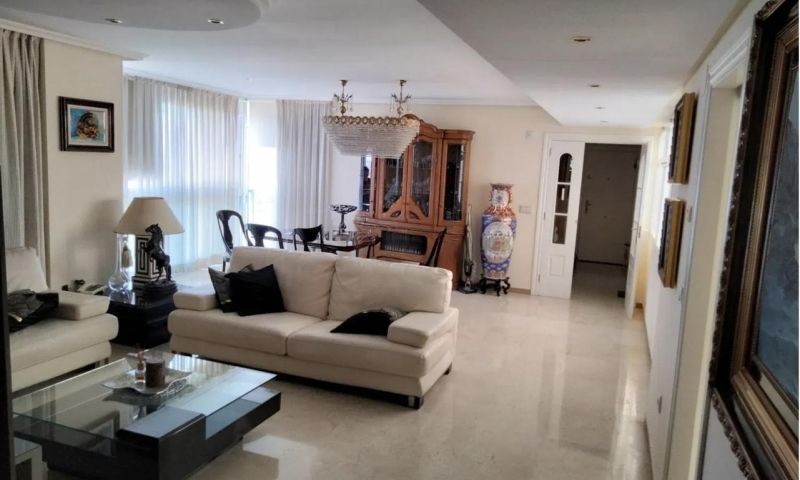 Sale - Apartments - Valencia