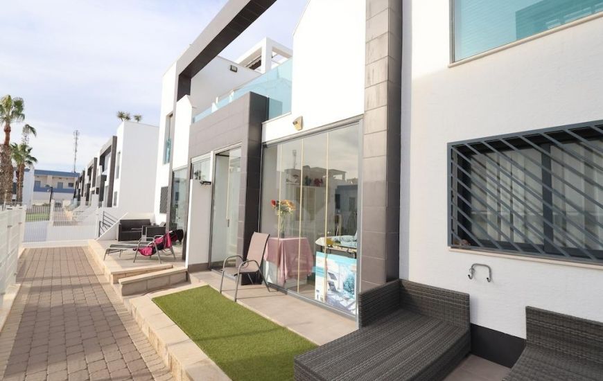 Sale - Bungalow - Orihuela Costa