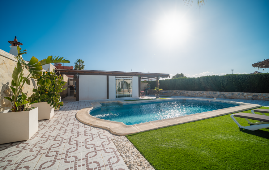 Sale - Villa - Ciudad Quesada