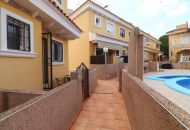 Sale - Rijtjeshuis - Algorfa