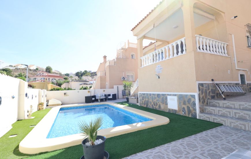 Sale - Villa - Ciudad Quesada