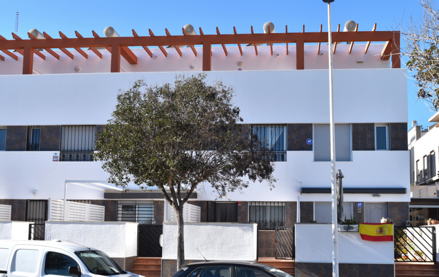Sale - Townhouse - Guardamar del Segura
