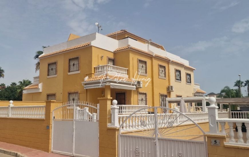 Sale - Semi Detached - Ciudad Quesada