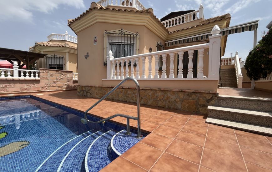 Sale - Villa - Almoradí - Almoradi