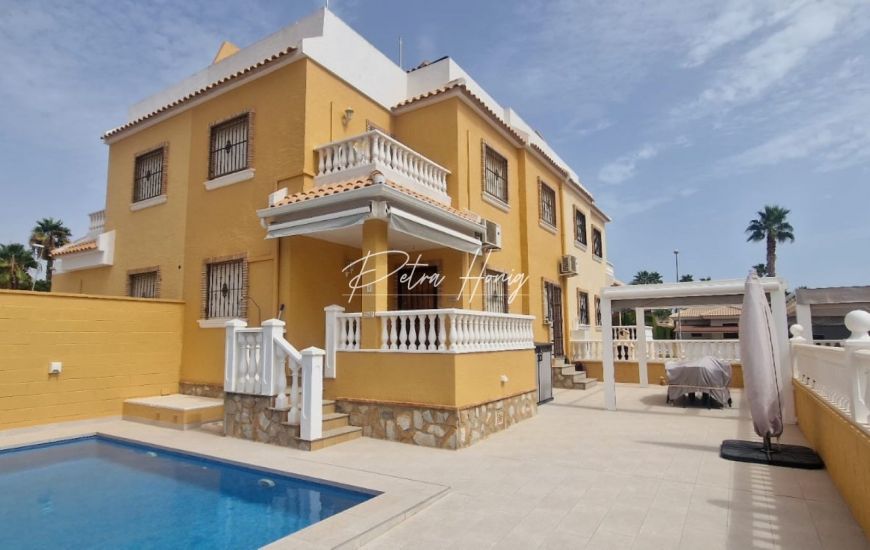 Sale - Semi Detached - Ciudad Quesada
