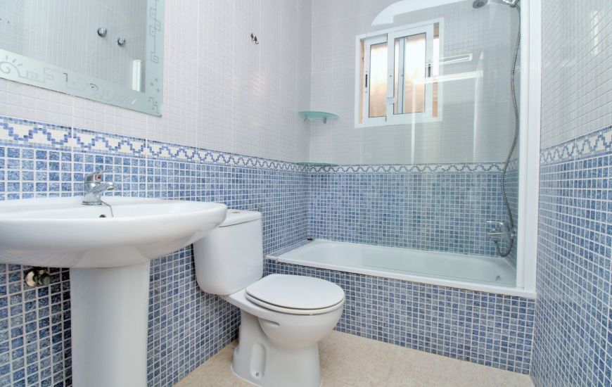 Sale - Rijtjeshuis - Villamartin
