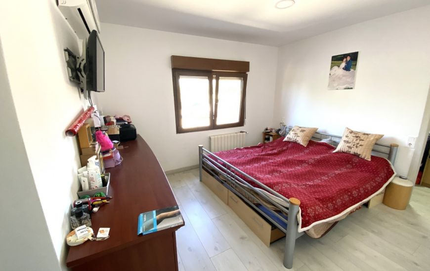 Sale - Country Property - Sax