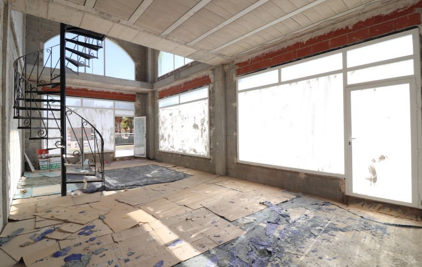 Sale - Commercial - Benimar