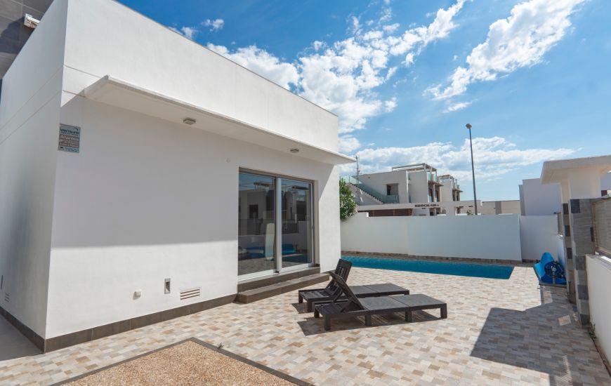 Sale - Villa - Ciudad Quesada