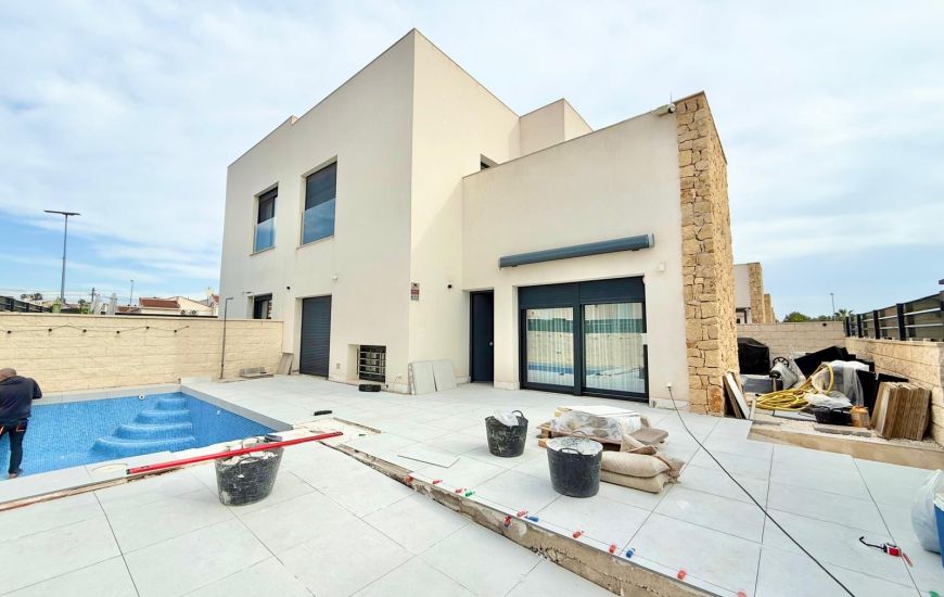 Sale - Semi Detached - Ciudad Quesada