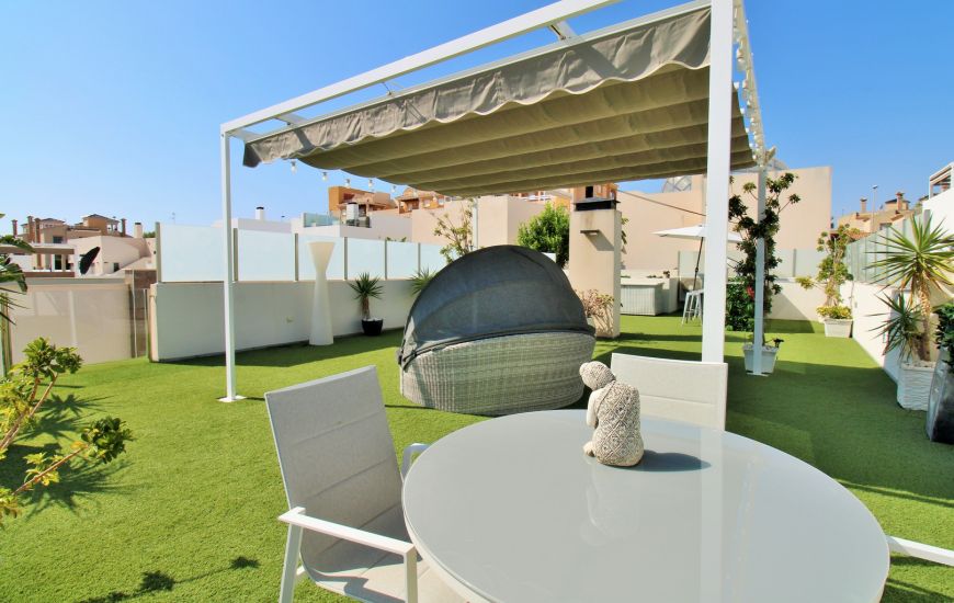 Sale - Villa - Villamartin