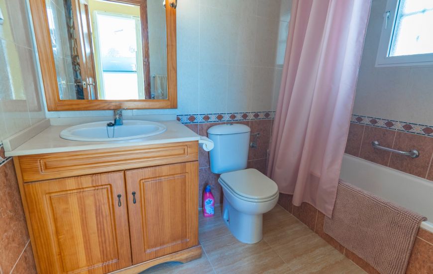 Venta - Casa Adosada - Lo Crispin