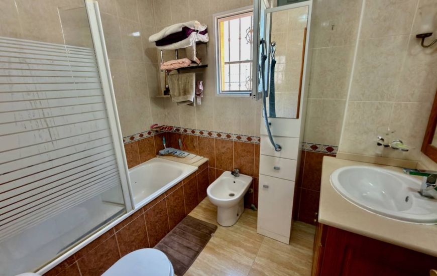 Venta - Villa - Algorfa