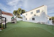Venta - Villa - Villamartin