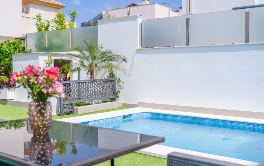 Venta - Villa - Torrevieja