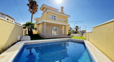 Villa - Sale - Villamartin - Villamartin