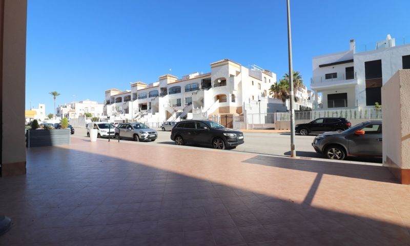 Sale - Commercieel - Los Montesinos