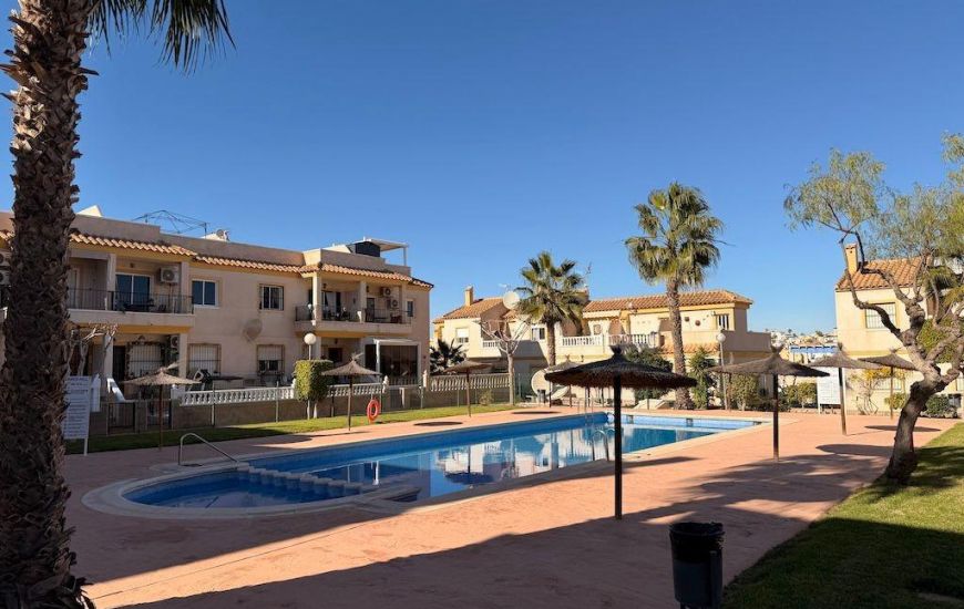 Sale - Bungalow - Orihuela Costa