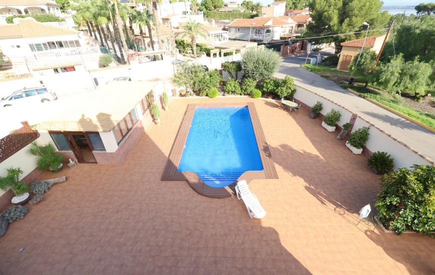Sale - Villa - Torrevieja
