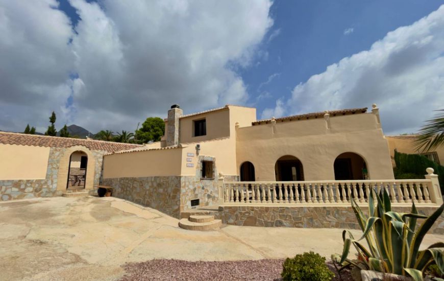 Sale - Finca - Orihuela