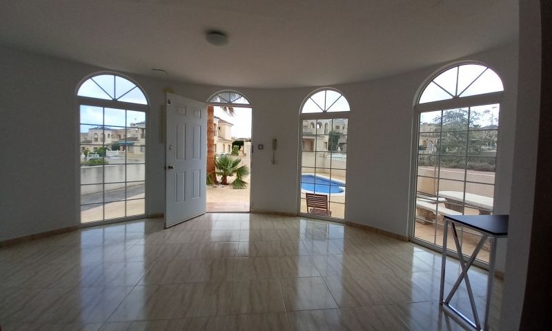 Sale - Villa - Pilar de la Horadada