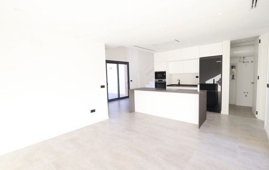 Venta - Villa - Los Alcázares