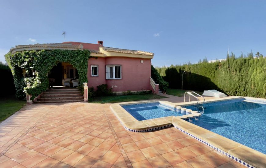 Sale - Villa - Ciudad Quesada