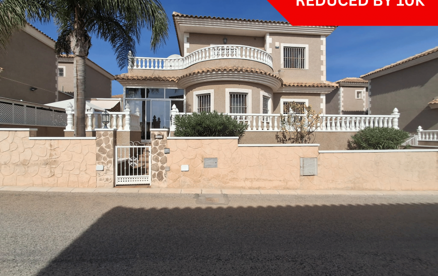Sale - Villa - Los Balcones