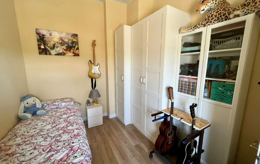 Sale - Villa with annex - Dolores