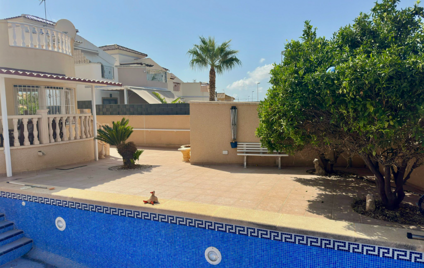 Sale - Villa - Guardamar del Segura