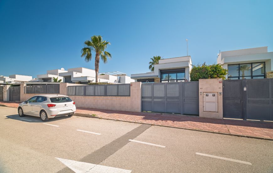 Sale - Villa - Ciudad Quesada