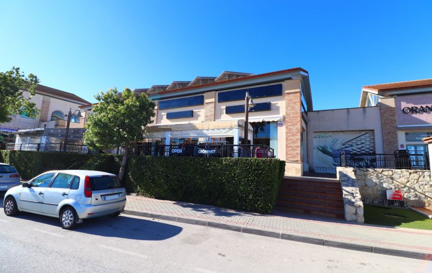 Sale - Commercieel - Algorfa