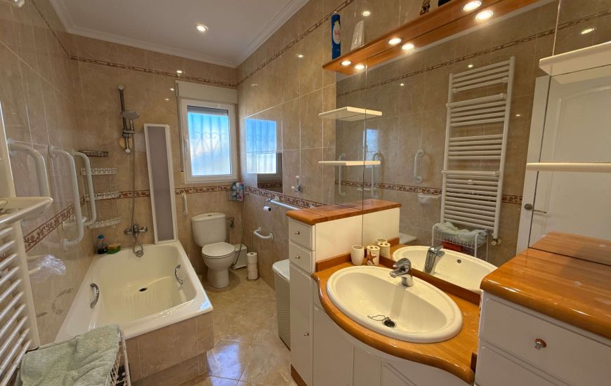 Venta - Villa - Villamartin