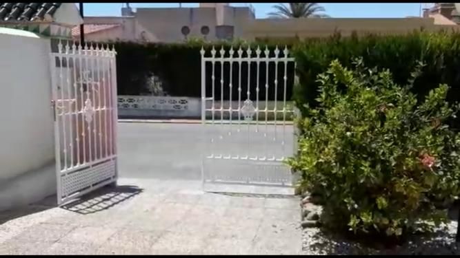 Sale - Villa - Torrevieja