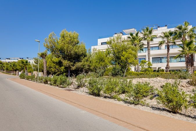 Sale - Apartments - Las Colinas