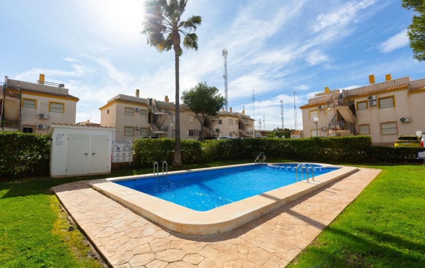 Sale - Apartments - Orihuela Costa