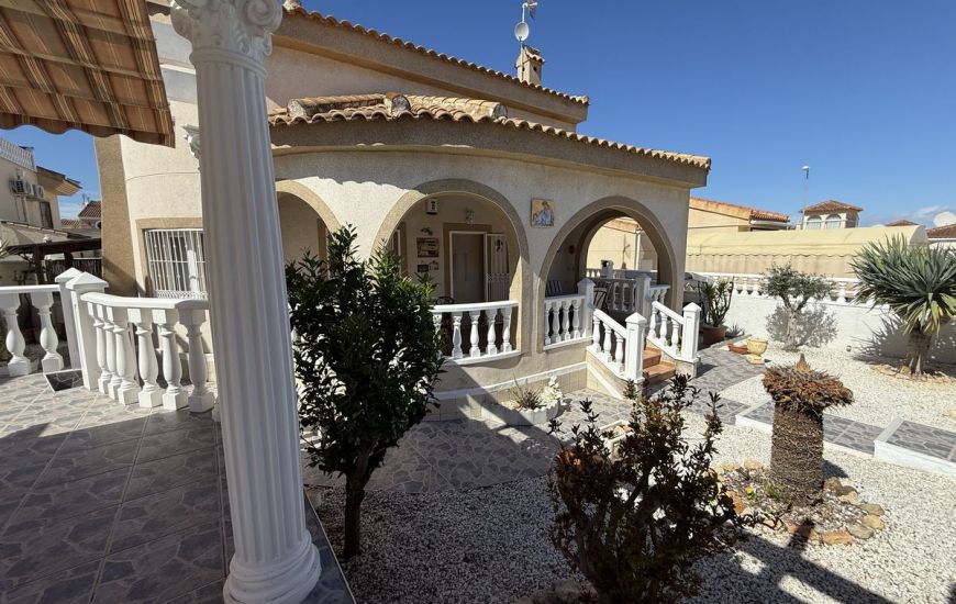Venta - Villa - Benimar