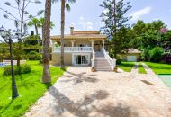 Venta - Villa - Villamartin