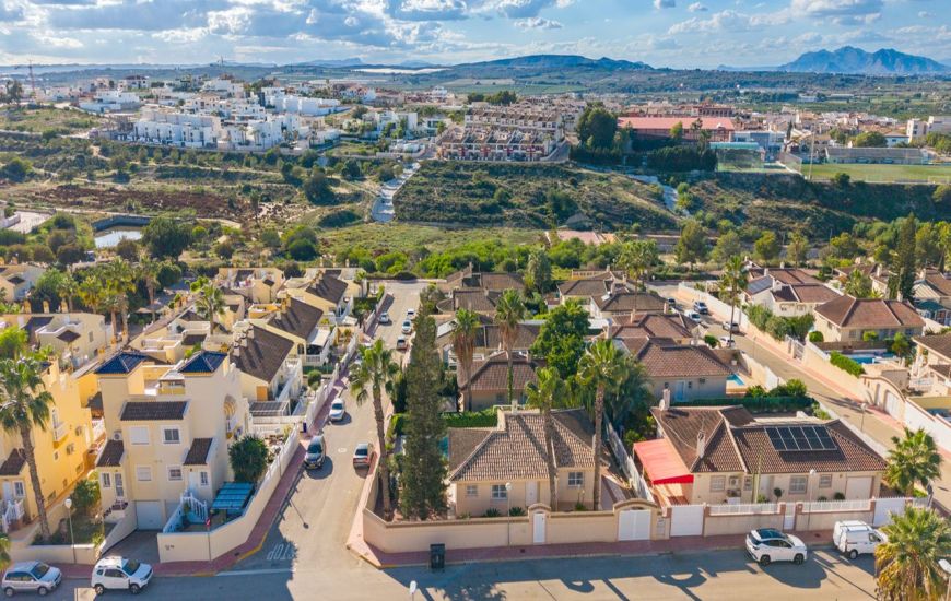 Sale - Villa - Benijófar - 