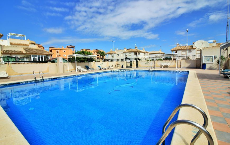 Sale - Apartments - Villamartin