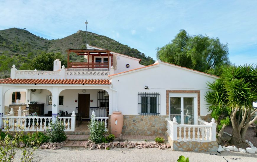 Sale - Finca - Hondon de los Frailes