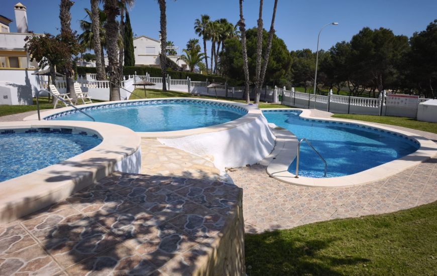 Sale - Bungalow - Orihuela Costa