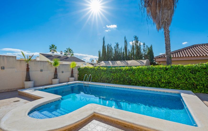 Sale - Villa - Benijófar - 