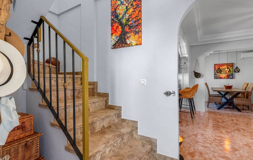 Venta - Villa - Algorfa