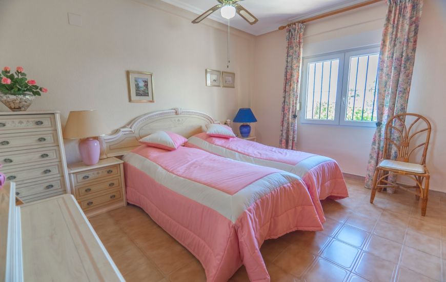 Sale - Apartments - Punta Prima