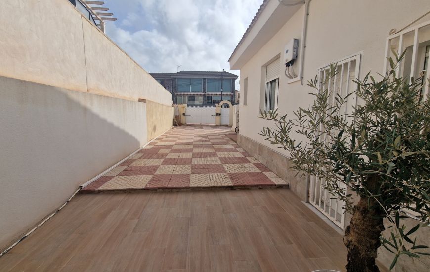 Sale - Villa - Ciudad Quesada
