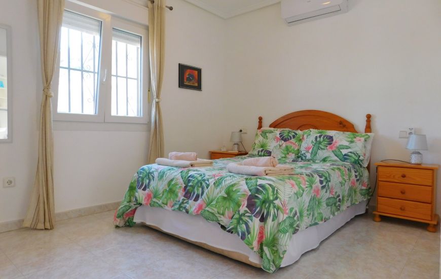 Sale - Half Vrijstaand Huis - Ciudad Quesada