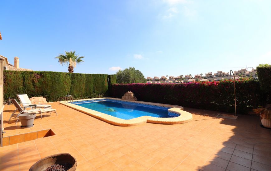 Sale - Villa - Algorfa