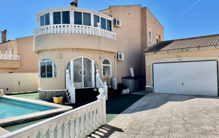 Sale - Villa - Ciudad Quesada